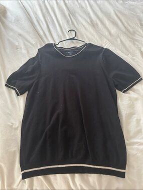 RW&CO. Black Short Sleeve Knit Shirt with White Trim